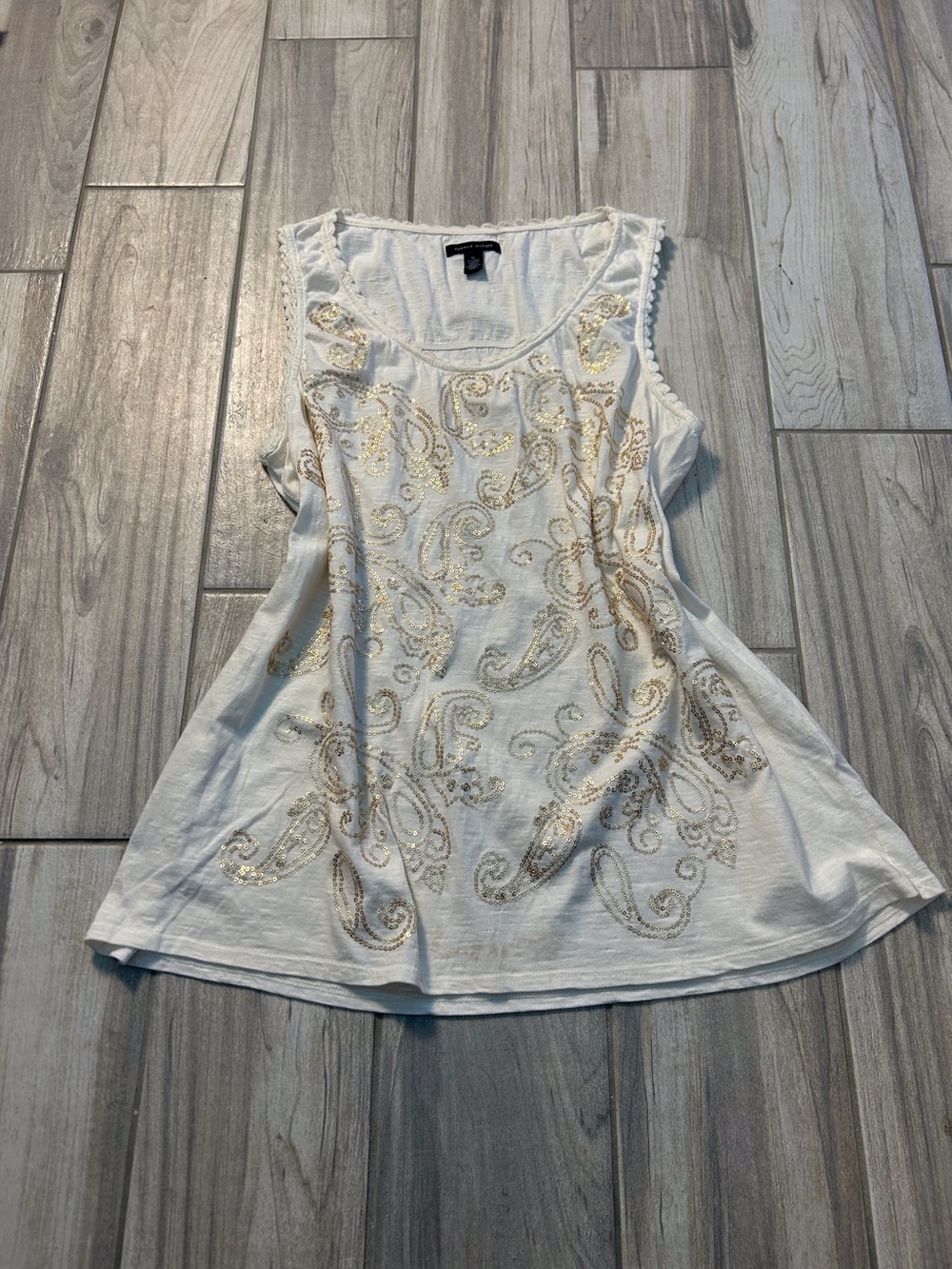 Ivory Tank Top Gold Sequin Paisley XL Crochet Scalloped Neckline Glitz Boho